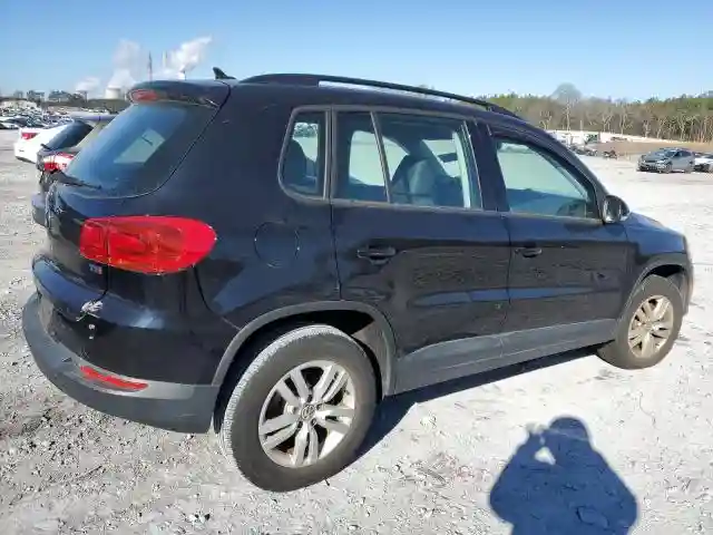WVGAV7AX0HK023767 2017 VOLKSWAGEN TIGUAN-2