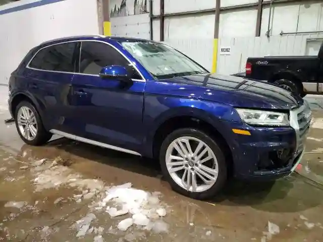 WA1BNAFY0J2055819 2018 AUDI Q5-3
