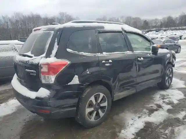 JF2SJABC4HH477211 2017 SUBARU FORESTER-2
