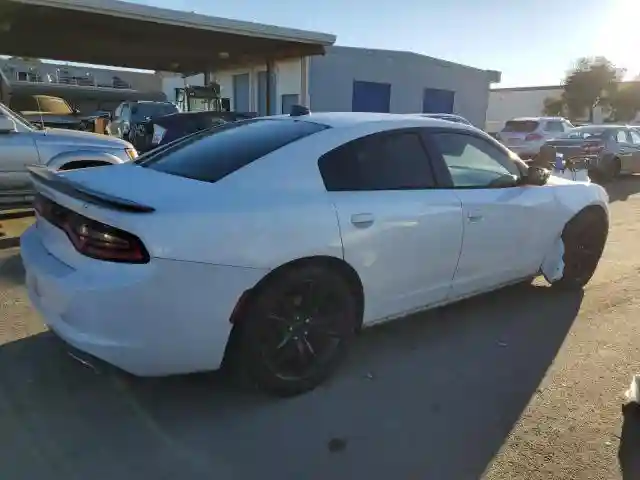 2C3CDXHGXGH246947 2016 DODGE CHARGER-2