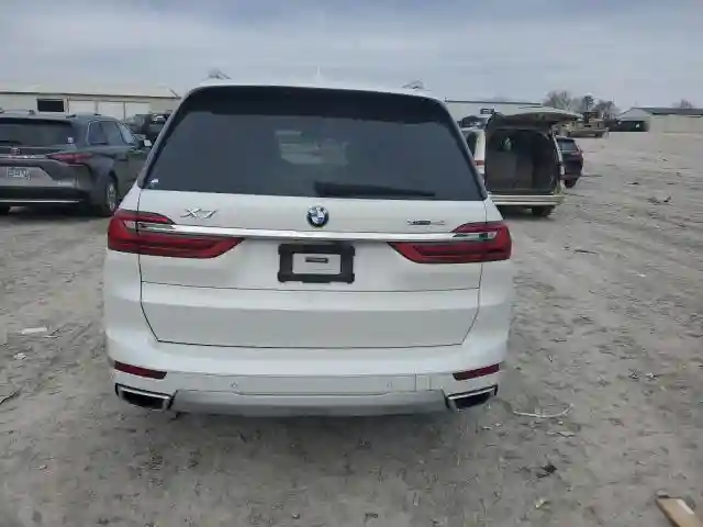 5UXCW2C08M9F73170 2021 BMW X7-5