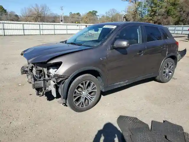 JA4AP3AU8JU024585 2018 MITSUBISHI OUTLANDER-0
