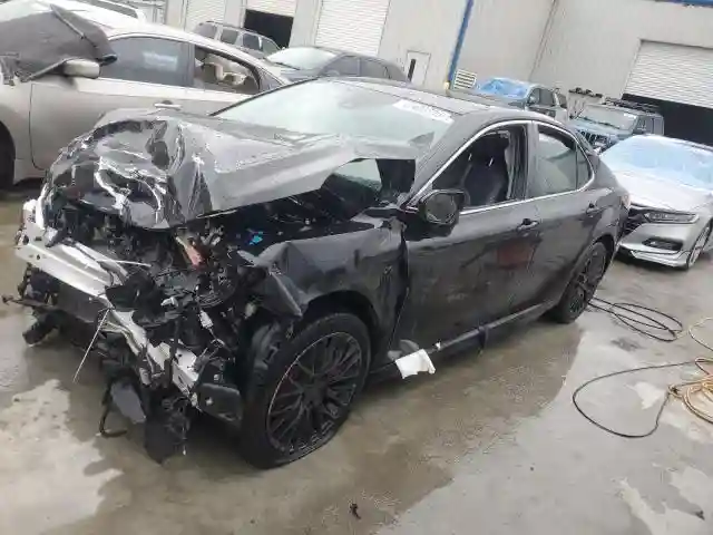 4T1G11AK8LU368629 2020 TOYOTA CAMRY-0