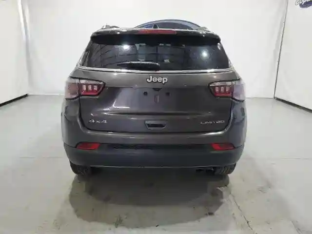 3C4NJDCB5MT599655 2021 JEEP COMPASS-5