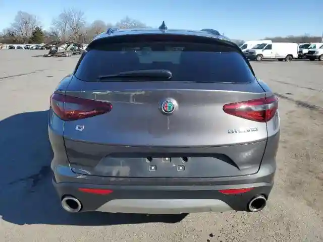 ZASFAKPN3J7B93944 2018 ALFA ROMEO STELVIO-5