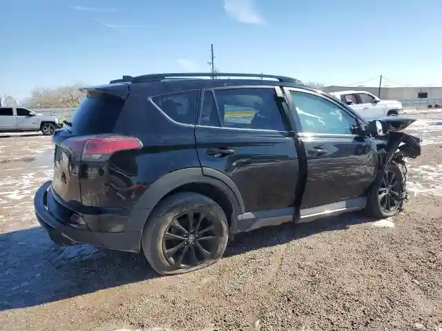 2T3RFREV2JW804022 2018 TOYOTA RAV4-2