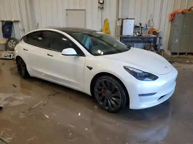 5YJ3E1EC8NF200530 2022 TESLA MODEL 3-3