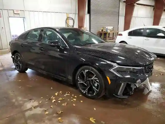 KNAG64J76S5281207 2025 KIA K5-3