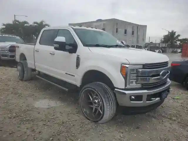 1FT7W2BT6JEB87720 2018 FORD F250-3
