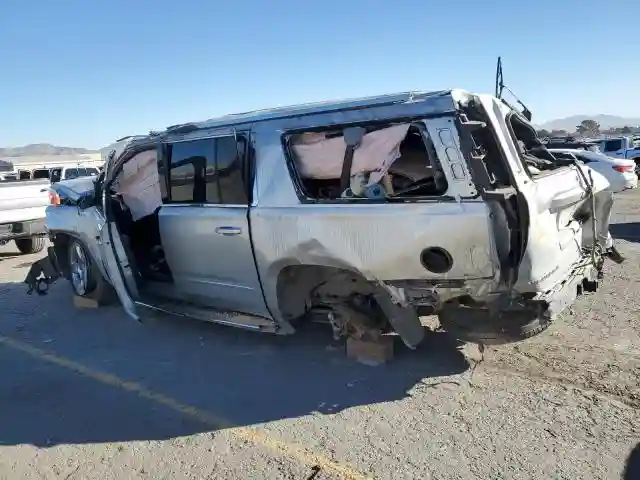 1GNSKJKC3HR126366 2017 CHEVROLET SUBURBAN-1