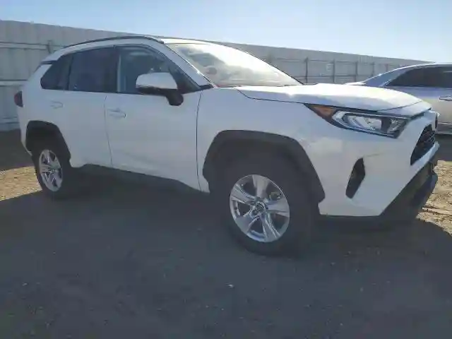 2T3P1RFV1MW211986 2021 TOYOTA RAV4-3