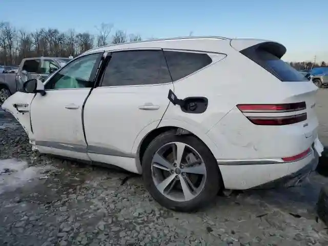 KMUHCESC2RU203599 2024 GENESIS GV80-1