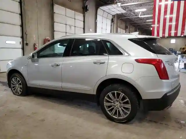 1GYKNDRS8HZ232420 2017 CADILLAC XT5-1