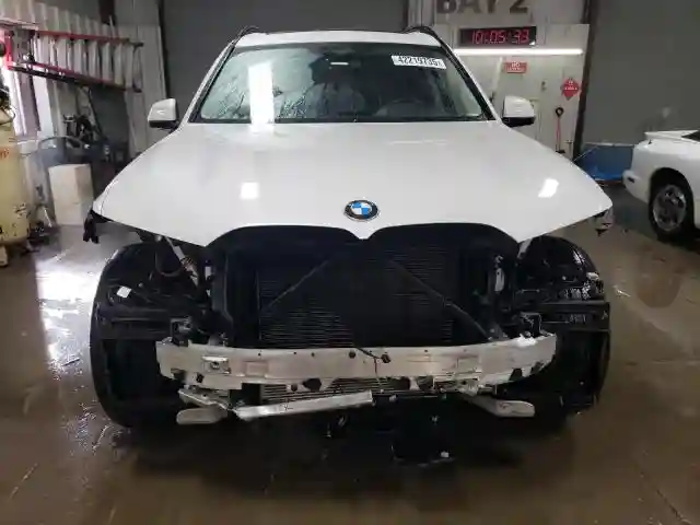 5UXCW2C07M9H82433 2021 BMW X7-4