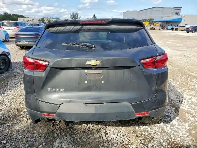 3GNKBBRA0KS666482 2019 CHEVROLET BLAZER-5