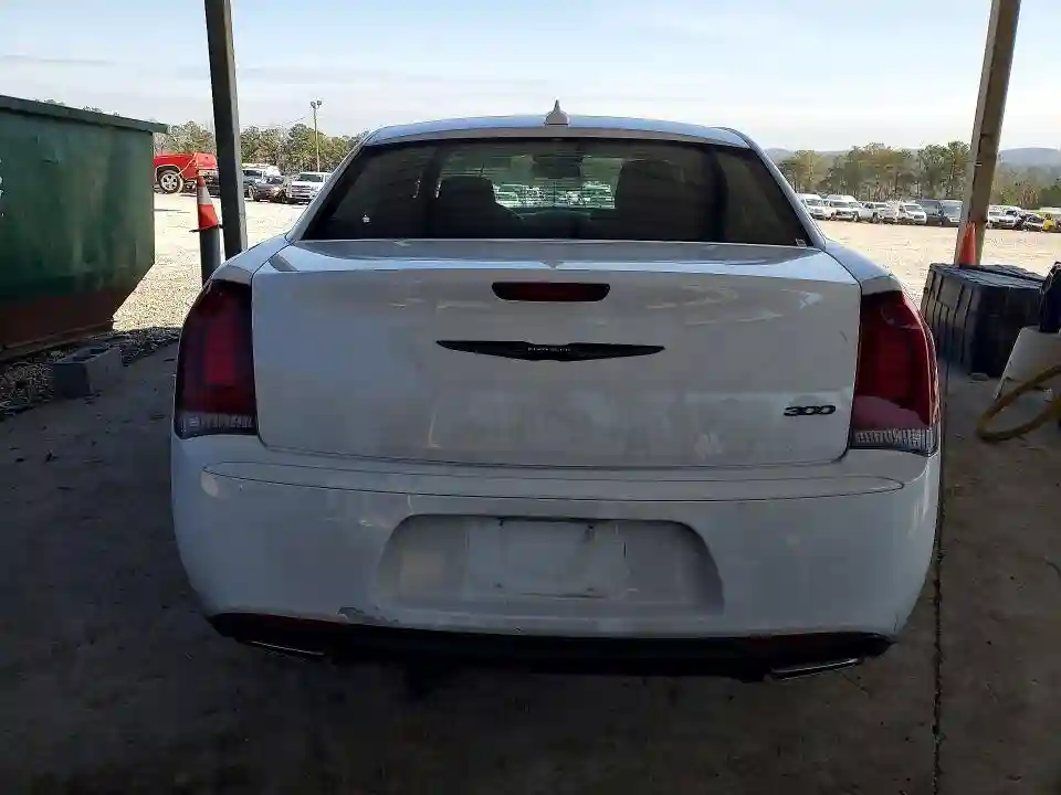 2C3CCAAG4NH236745 2022 CHRYSLER 300-5
