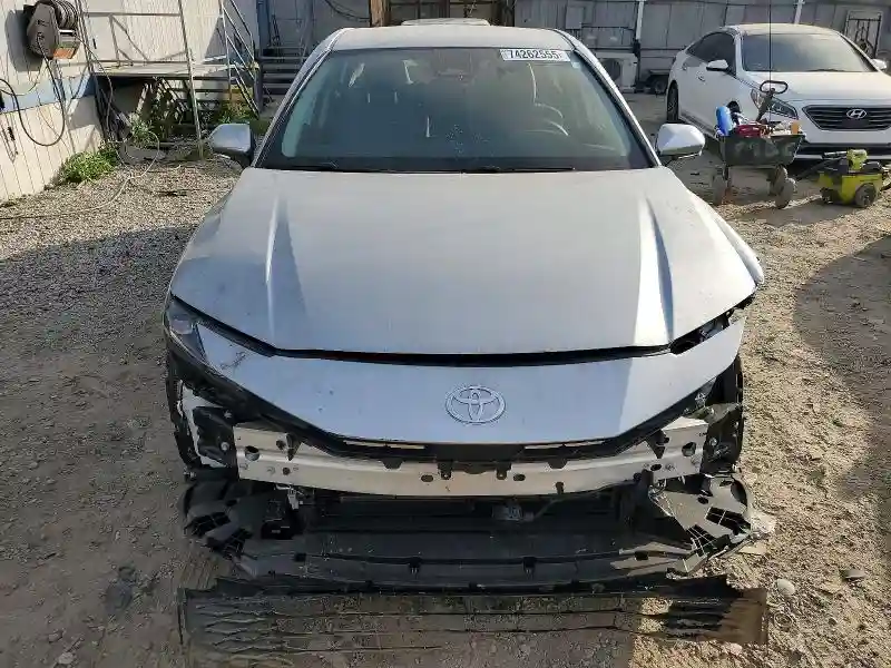 4T1DAACK1SU126196 2025 TOYOTA CAMRY-4