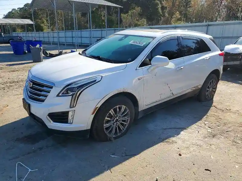 1GYKNDRSXJZ204074 2018 CADILLAC XT5-0
