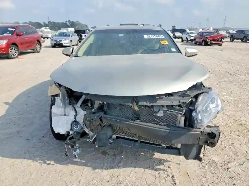 4T1BF1FK7HU302777 2017 TOYOTA CAMRY-4