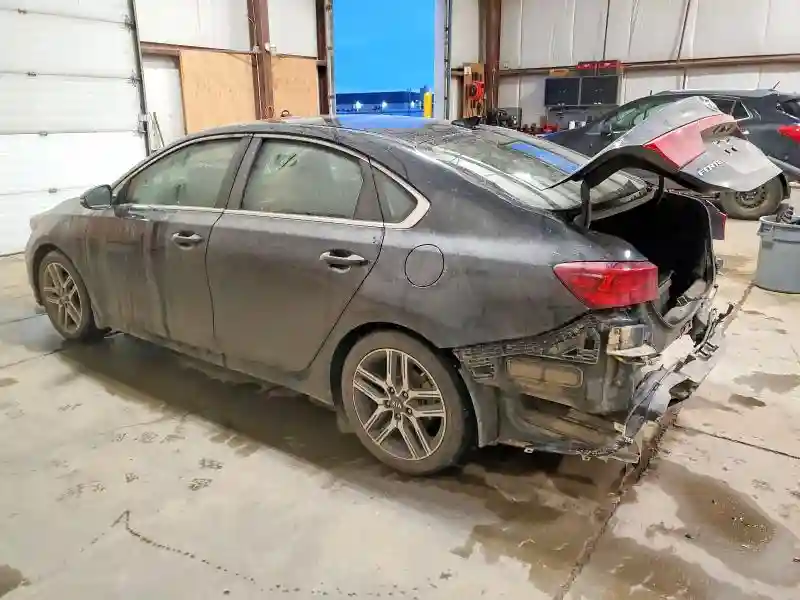 3KPF54AD6KE053977 2019 KIA FORTE-1