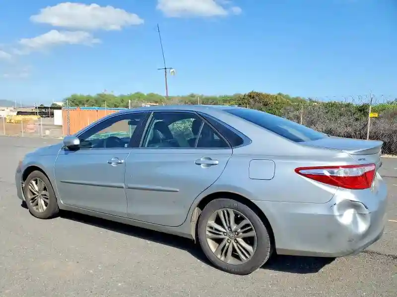 4T1BF1FK3GU239501 2016 TOYOTA CAMRY-1