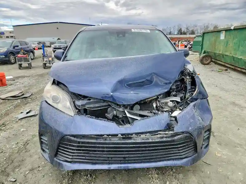 5TDKZ3DC0JS945758 2018 TOYOTA ALL MODELS-4