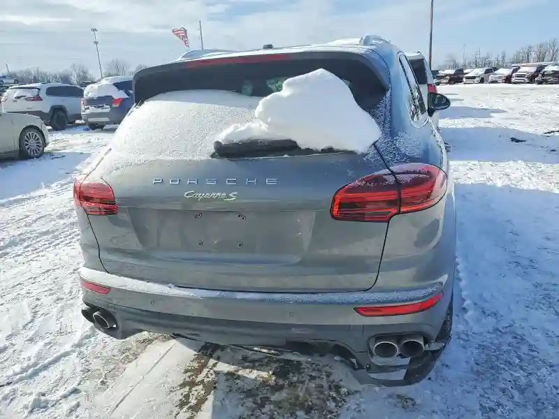 WP1AE2A29HLA74933 2017 PORSCHE CAYENNE-5
