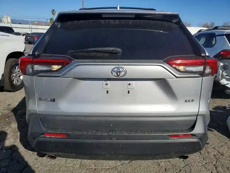 2T3W1RFV0MW110773 2021 TOYOTA RAV4-5