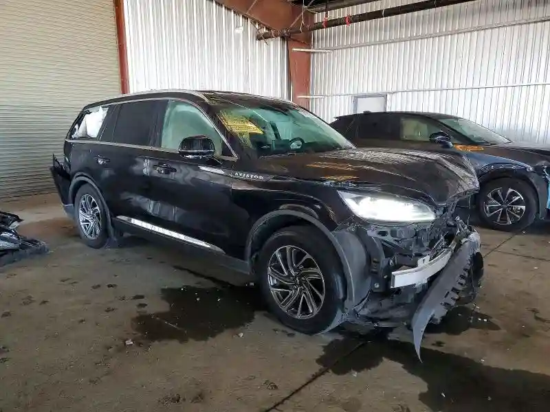 5LM5J0XC8PGL07896 2023 LINCOLN TOWNHOUSE AVIATOR-3