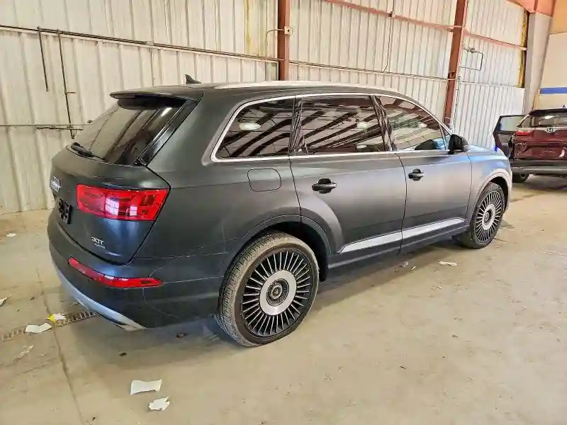 WA1LAAF72HD040325 2017 AUDI Q7-2