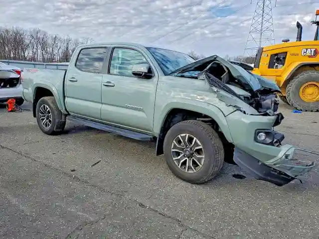 3TYCZ5AN8PT113944 2023 TOYOTA TACOMA-3