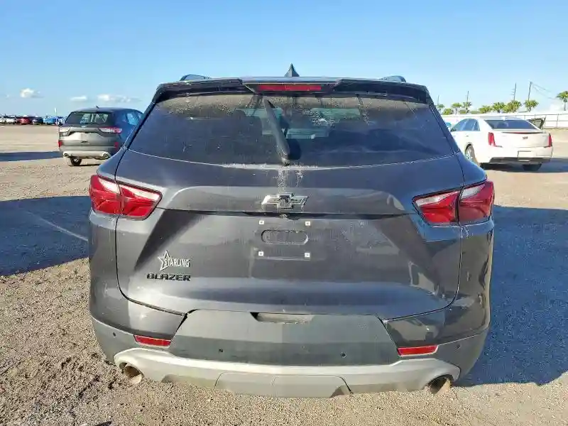 3GNKBCRS1MS529486 2021 CHEVROLET BLAZER-5