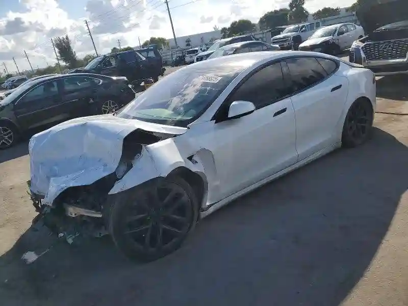 5YJSA1E60MF437237 2021 TESLA MODEL S-0