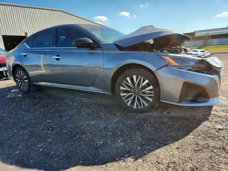 1N4BL4DV4RN355272 2024 NISSAN ALTIMA-3