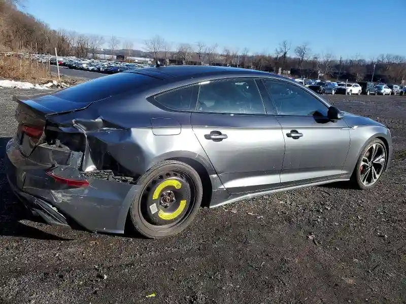 WAUC4DF57MA016589 2021 AUDI S5/RS5-2