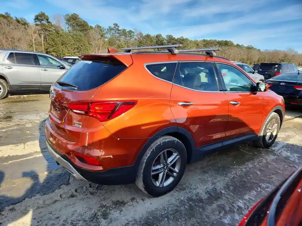 5XYZUDLB9HG411418 2017 HYUNDAI SANTA FE-2