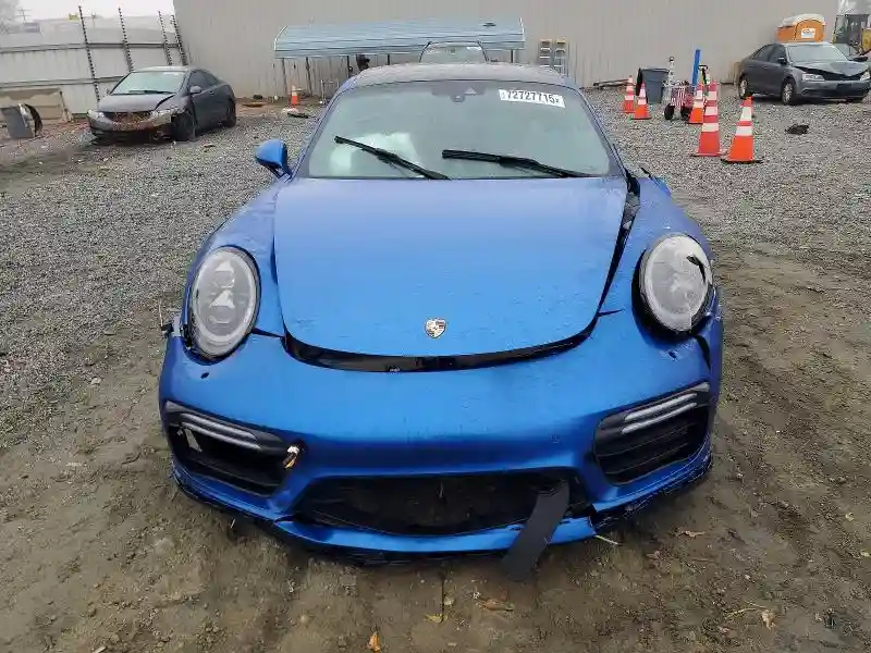 WP0AD2A95HS166435 2017 PORSCHE 911-4