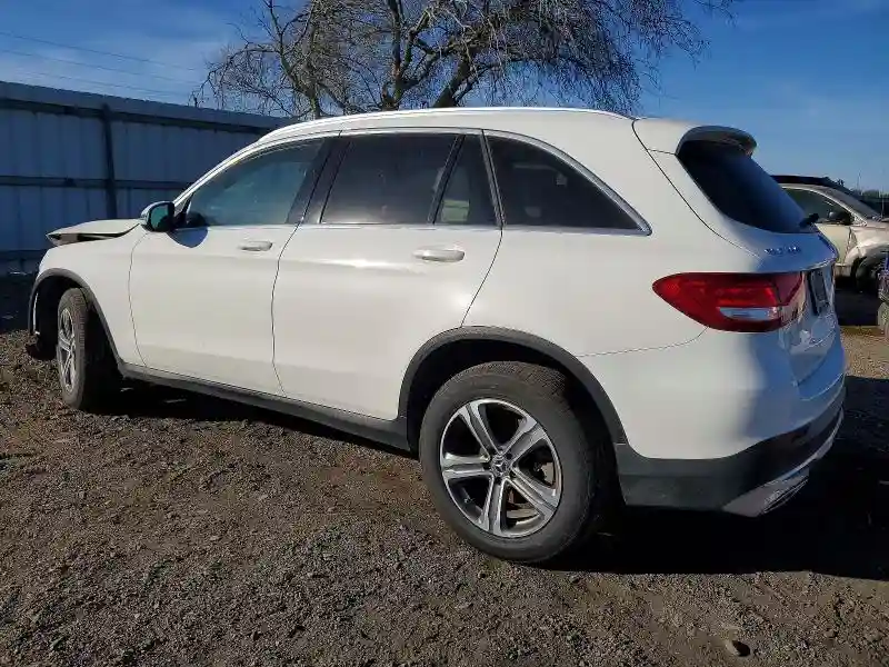 WDC0G4JB0JV035946 2018 MERCEDES-BENZ GLC-CLASS-1