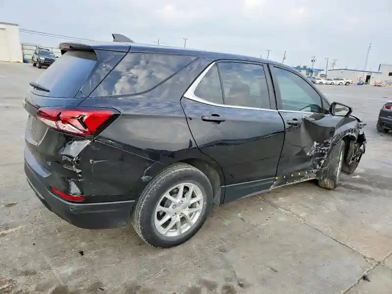 3GNAXKEV3NL184142 2022 CHEVROLET EQUINOX-2