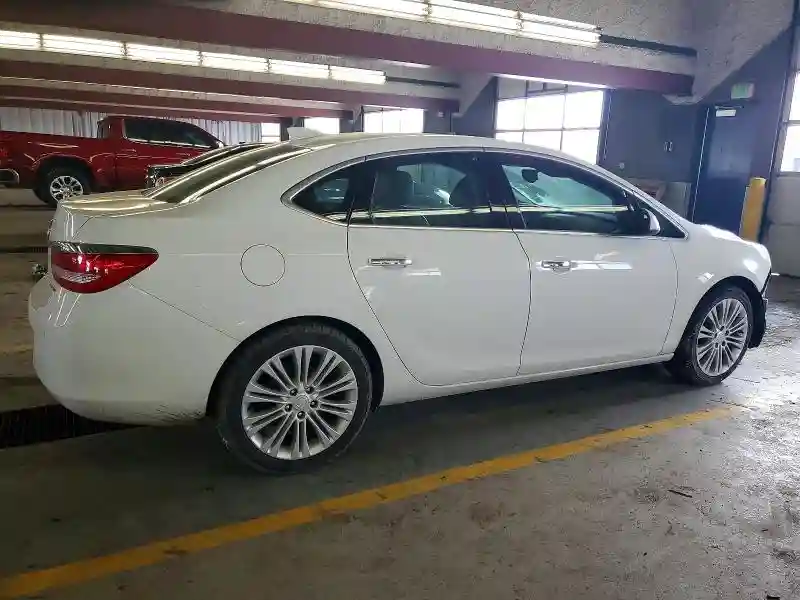 1G4PS5SK4F4144524 2015 BUICK VERANO-2