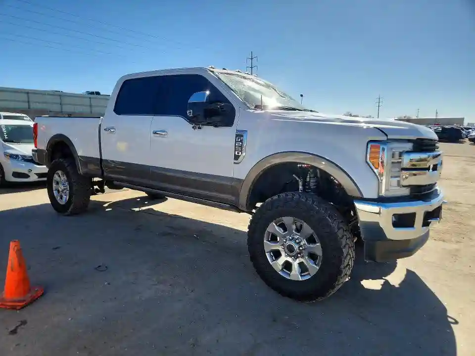 1FT7W2BT9JEB25910 2018 FORD F250-3