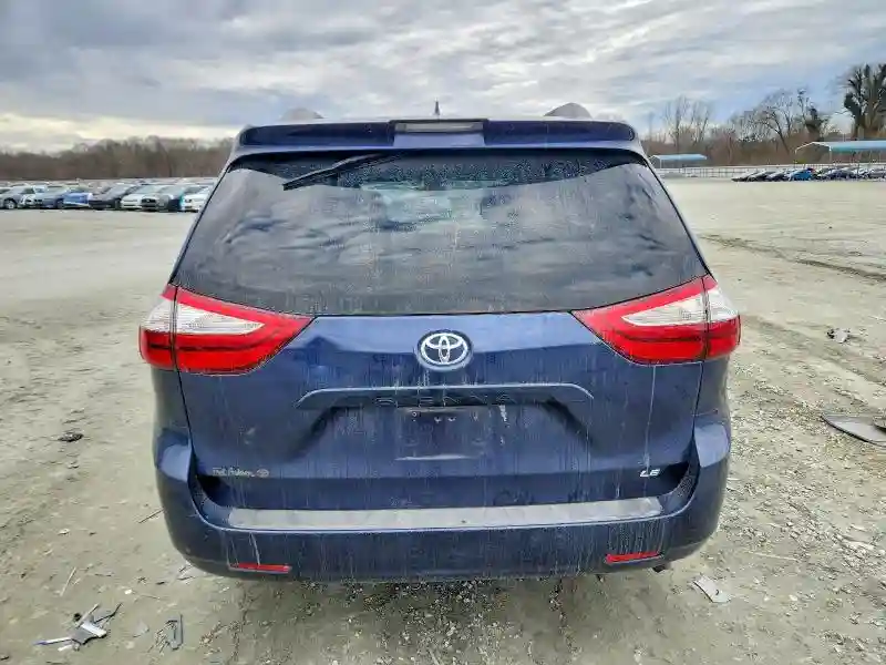 5TDKZ3DC0JS945758 2018 TOYOTA ALL MODELS-5