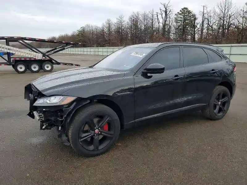 SADCM2FV8KA357461 2019 JAGUAR F-PACE-0