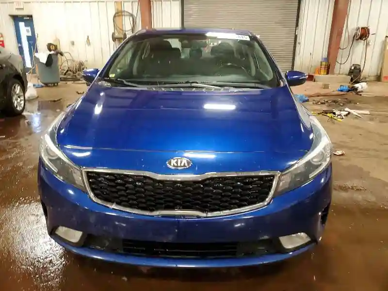 3KPFL4A71JE174267 2018 KIA FORTE-4