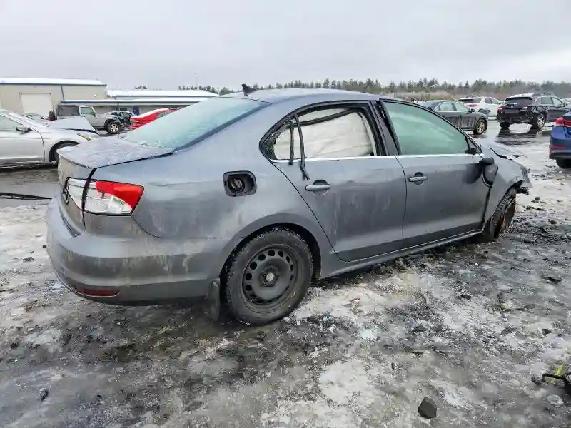3VWLA7AJ9FM263682 2015 VOLKSWAGEN JETTA-2