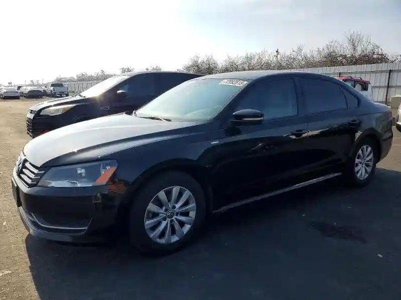 1VWAT7A32FC057432 2015 VOLKSWAGEN PASSAT-0