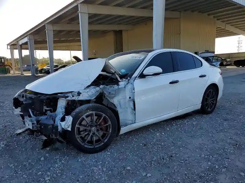 ZARFAEDN1J7573529 2018 ALFA ROMEO GIULIA-0