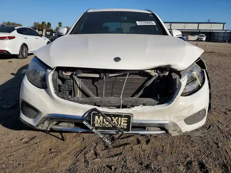 WDC0G4JB0JV035946 2018 MERCEDES-BENZ GLC-CLASS-4