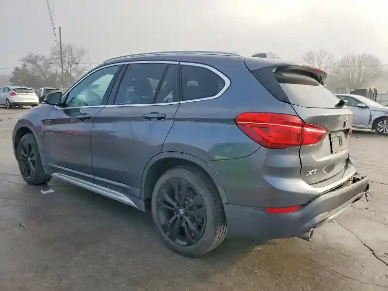 WBXJG7C00L5P23216 2020 BMW X1-1
