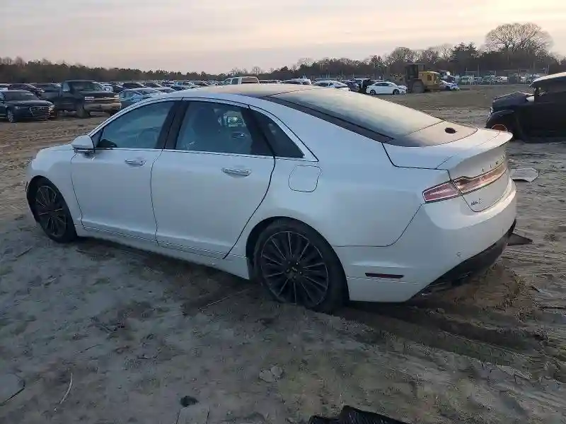 3LN6L2J95FR618297 2015 LINCOLN MKZ-1